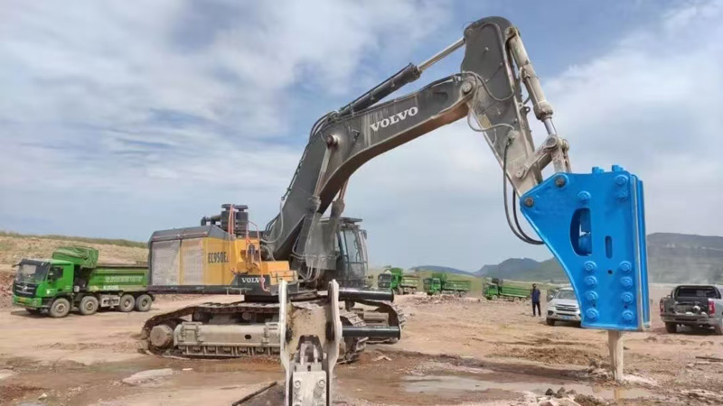 Hydraulic Breaker